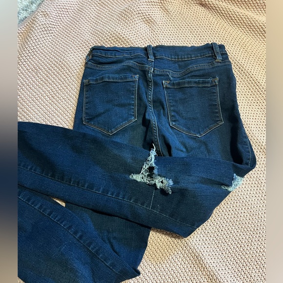 5/$20 Fashion Nova Jeans - Picture 2 of 3